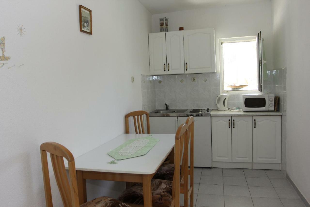 Apartmani Vesna Supetar Exterior photo
